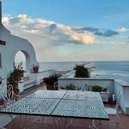 Svevo Villa Positano